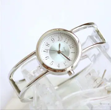 필드 워크 손목시계 시그루