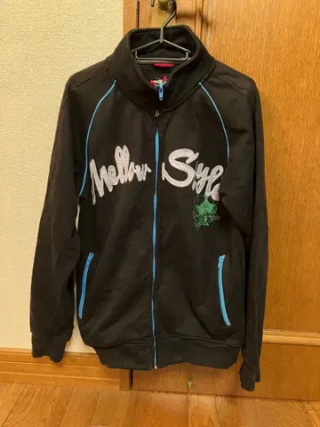 Mellow Style 겉옷 블랙