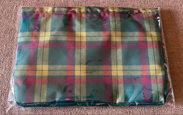 이세탄 맥밀란 레지 카고백