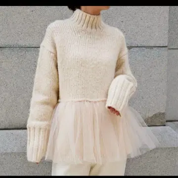 안미누 니트 스웨터 튤 장식