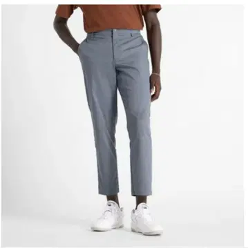 New Balance 테이퍼드 팬츠 그레이