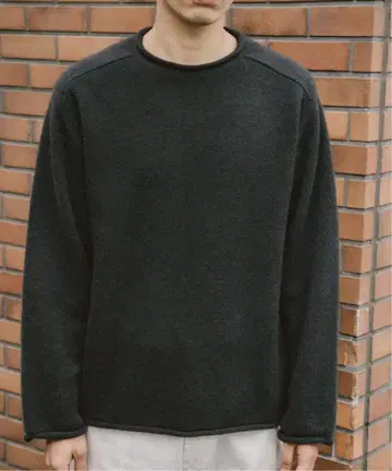 [ BATONER / 바토너 ] 레샵 별주 롤 넥 니트