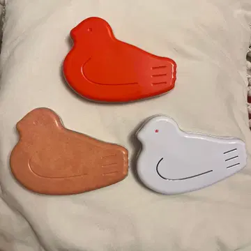 하토 사브레 130주년 기념 3색 캔 세트