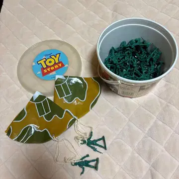 바스켓 오브 솔저스 [토이 스토리]