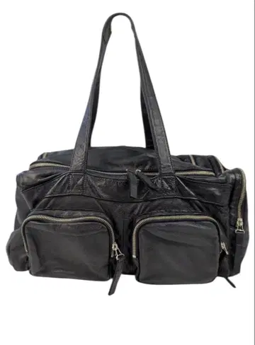 multi pocket one shoulder boston bag
