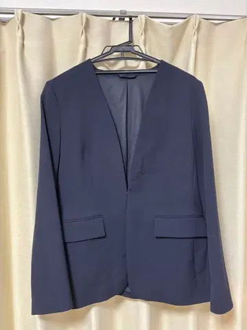 GU 네이비 노카라 자켓