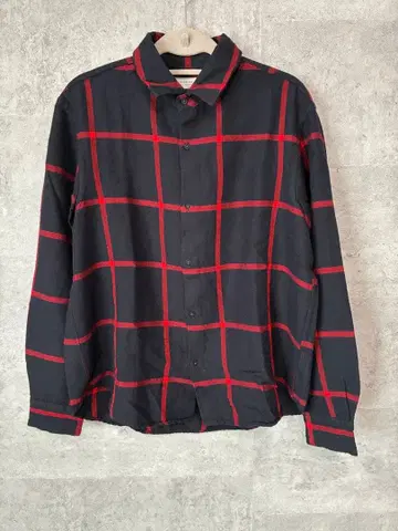 투모로우랜드 플란넬 셔츠