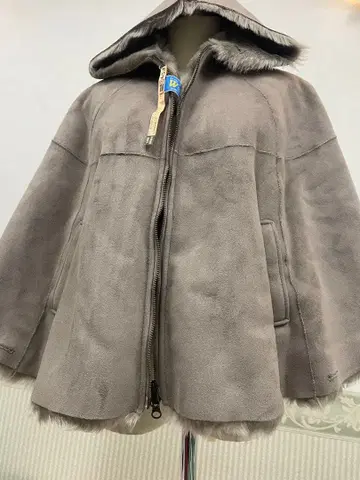 새상품급 핑크하우스 무스탕 판초 샤기 그레이지 봄맞이 클리닝 완료