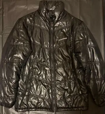 CONVERSE 블랙 다운 자켓