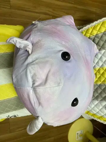 물고기 모양 봉제 인형 핑크와 보라색