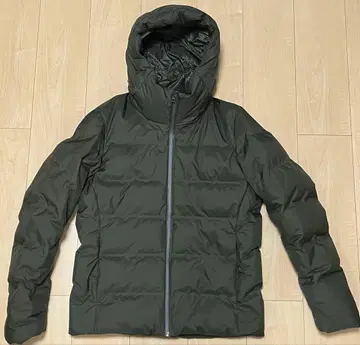 UNIQLO 카키 다운 자켓 M 사이즈