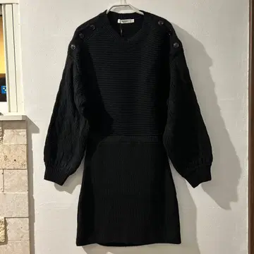 미사용 새상품 택 포함 MOUSSY 블랙 긴팔 니트 원피스 프리 사이즈