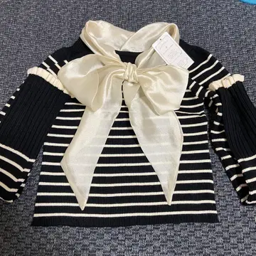 MAJESTIC LEGON 소매 프릴 보타이 배색 니트 블랙