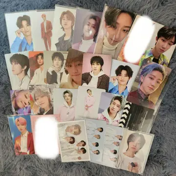 디에이트 민하오 THE8 트레이딩 카드 모음