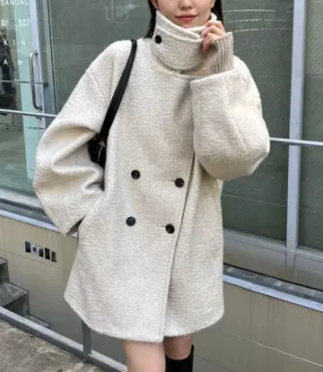 mystic 샤기 미들 코트 아이보리