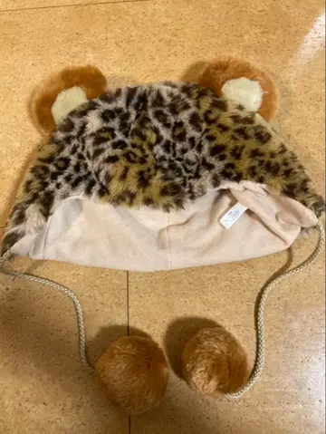 USJ 레오파드 무늬 퍼 모자