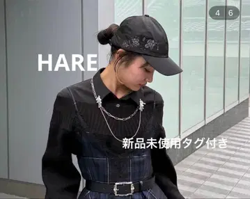 HARE 꽃무늬 자수 캡 블랙