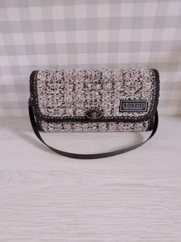 LINTON 트위드 장지갑 멀티 컬러