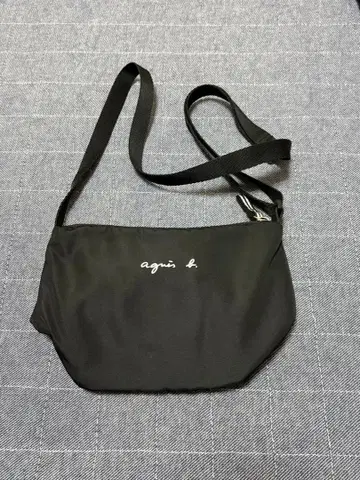 agnes b. 로고 미니백 숄더백