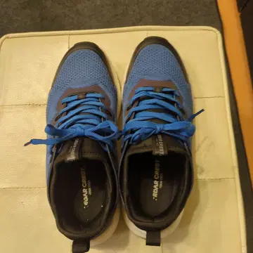 파랑 메쉬 스포츠 슈즈