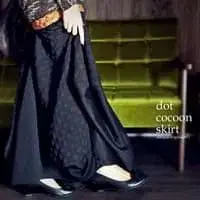 antiqua 도트 코쿤 스커트 블랙