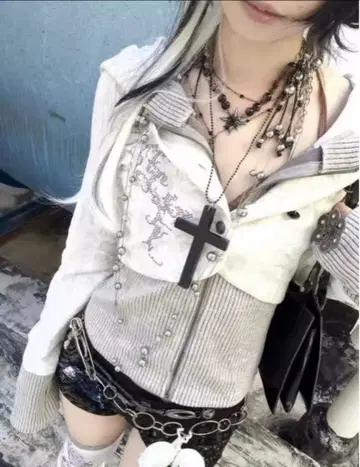 서브컬처 스트라이프 패치워크 후드티