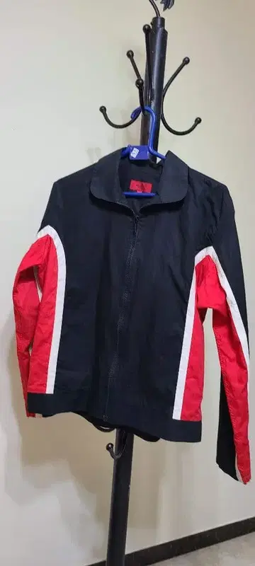 HUGO 레이싱 자켓 S 블랙 x 빨간색 일본 M 상당 코튼