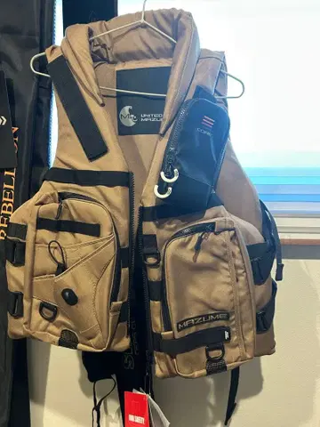 마즈메 게임 베스트 구명 조끼