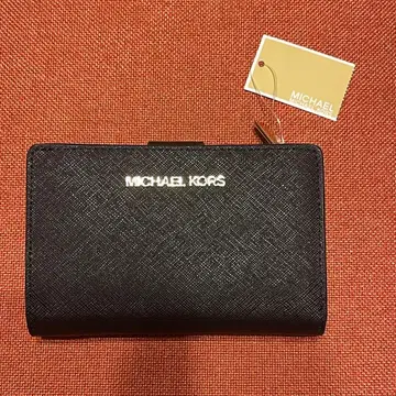 마이클코어스 접이식 지갑 미사용 새상품