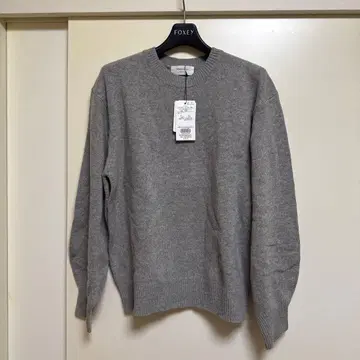 미사용 새상품 OPAQUE CLIP 그레이 스웨터 38M