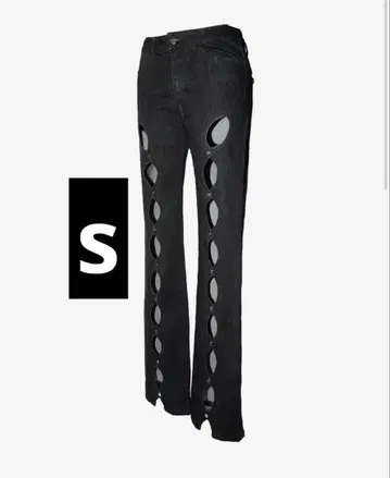 S cutting denim 1 theredthread