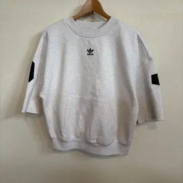 새상품급 아디다스 오리지널스 맨투맨 트레이닝복 M