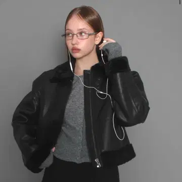 BLACKUP [MADE] 뱀부 링 레더 무스탕 자켓