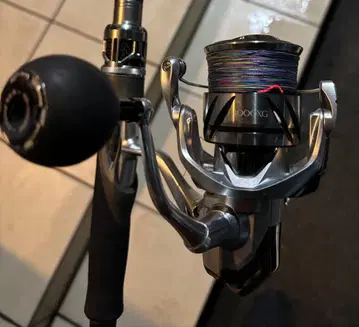 시마노 스트라딕 4000XG 23 최신 모델