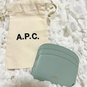 A.P.C. 라이트 그린 카드 케이스 카드 홀더