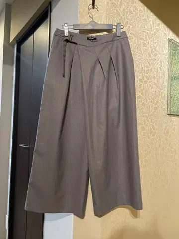 파드칼레 큐롯 팬츠