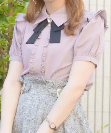 Rojita 브로치 장식 리본 블라우스 핑크