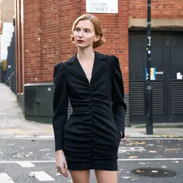 THETOE Wapping Onepiece