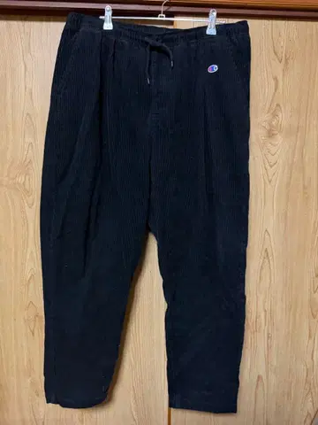 Champion 코듀로이 와이드 팬츠 블랙 XL