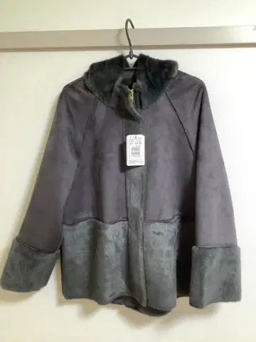 야마다야 MEDOC 후드 부착 무스탕 코트