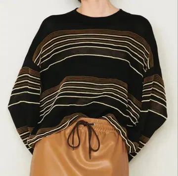 [ 미사용 새상품/택 포함 ] Theory 띠어리 보더 니트 블랙