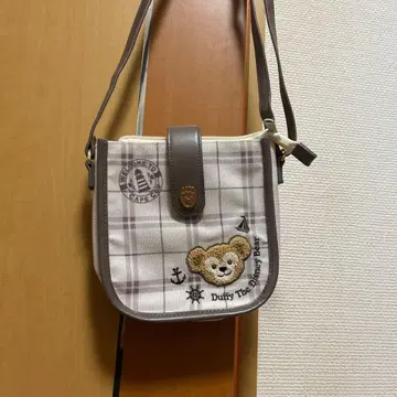 디즈니 더피 숄더백