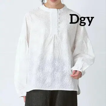 [ 새상품 ] Dgy 밴드 카라 풀오버 블라우스 코튼 전면 꽃무늬 자수