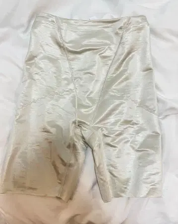 mirror mirror 브라이덜 롱 거들 S