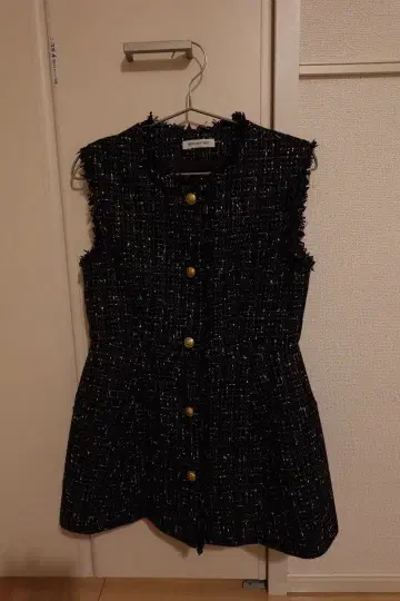 내추럴 뷰티 베이직 트위드 페플럼 베스트 사이즈 s