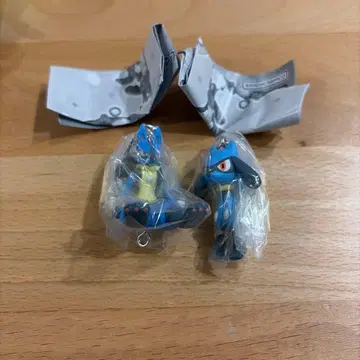 집어서 잇는 마스코트 포켓몬 리오르 and 루카리오 세트