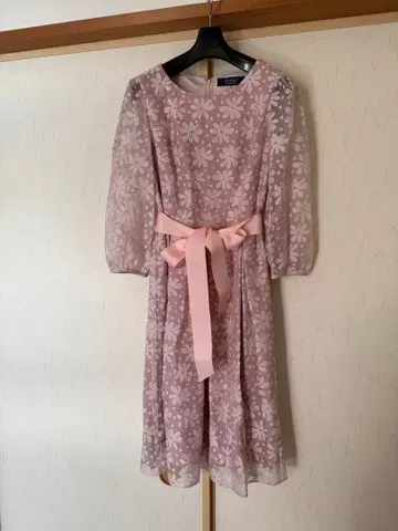 컨디션 최상 엠즈 그레이시 시스루 올 패턴 플라워 원피스 40 꽃무늬