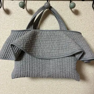 누비 프릴 미니백