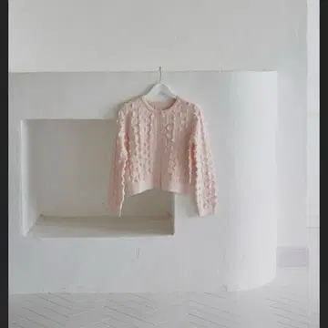 [ ayu x LIAN ] 비쥬 도트 니트 가디건