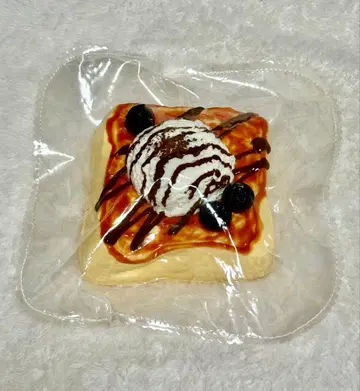 kikisquishy 흐릿흐릿 봉투 아이스 토스트 스퀴즈